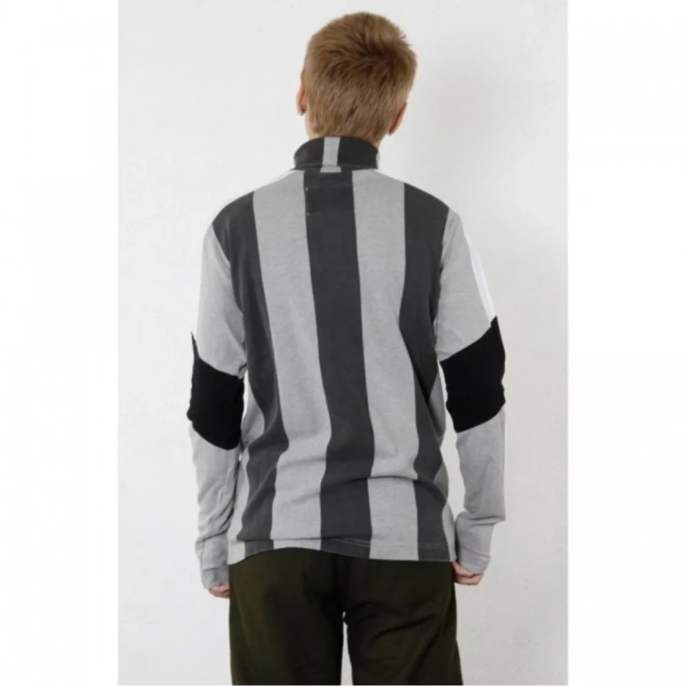 Han Kjobenhavn team neck stripe shirt size small